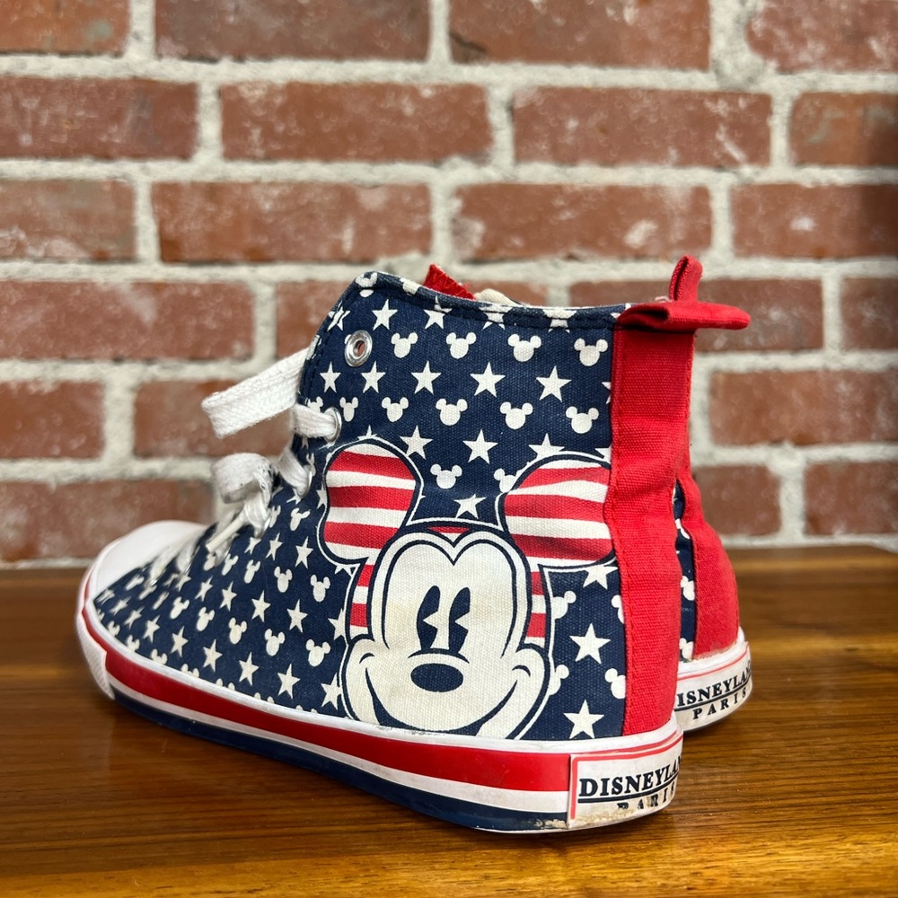 DISNEYLAND Paris Micky Mouse red white and blue lace up sneakers high top 38